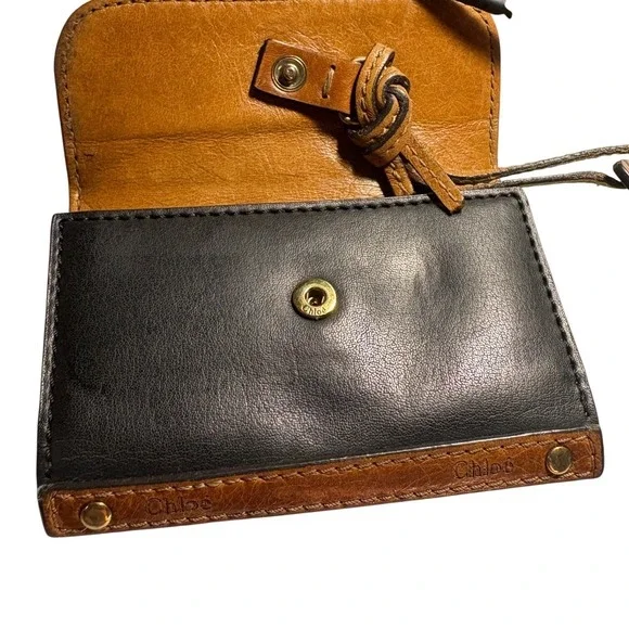Chloe Black Brown Leather 6 Key Card Holder Snap Closure - Picture 9 of 13